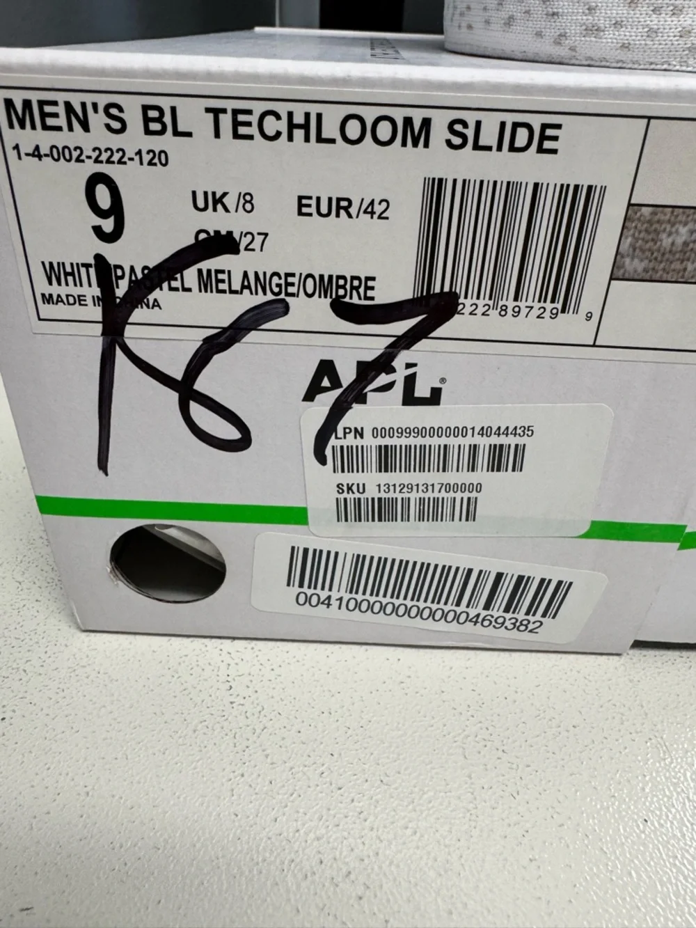 NIB- APL Men's Techloom Slide in White and Beige Melange